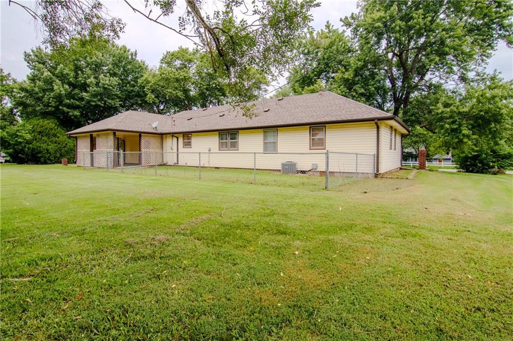 103 8th Street Property Photo 28