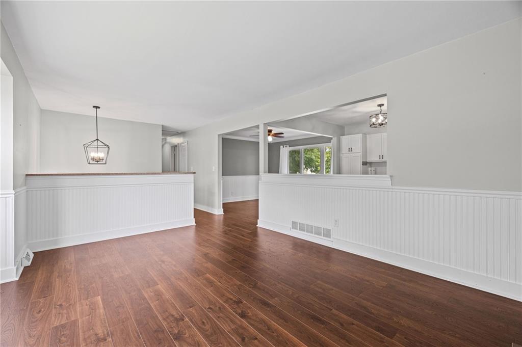519 S Ridge Drive Property Photo 8