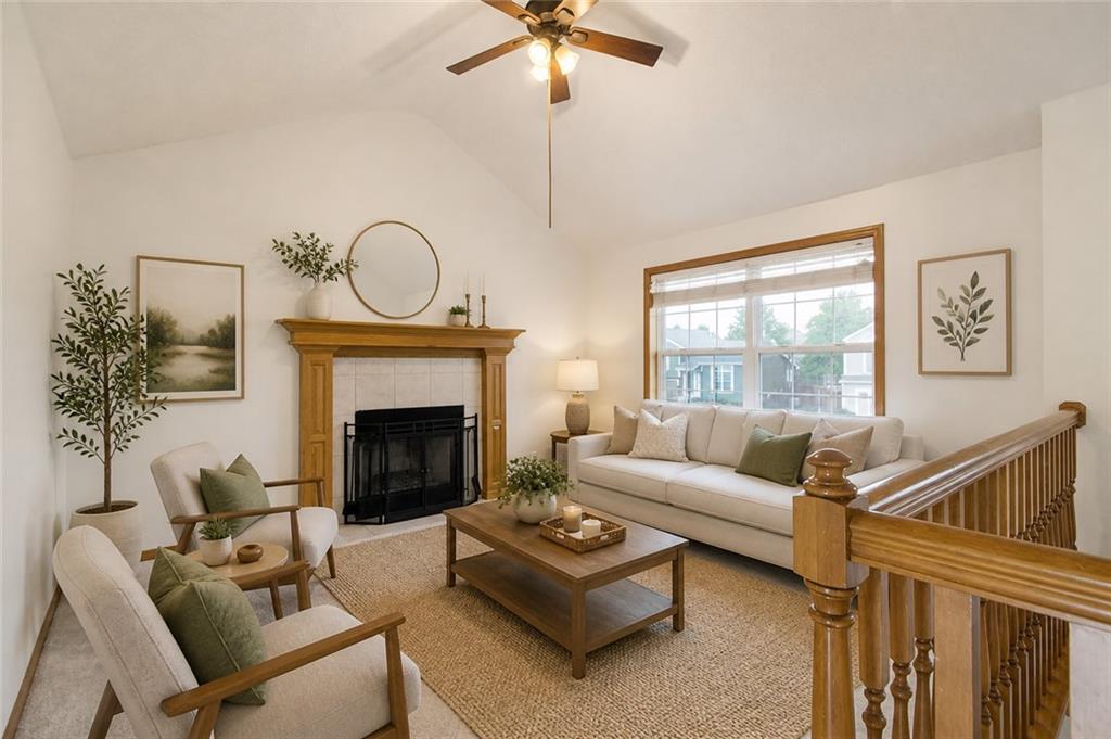 208 Hampton Drive Property Photo 3