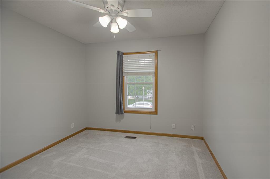 208 Hampton Drive Property Photo 13