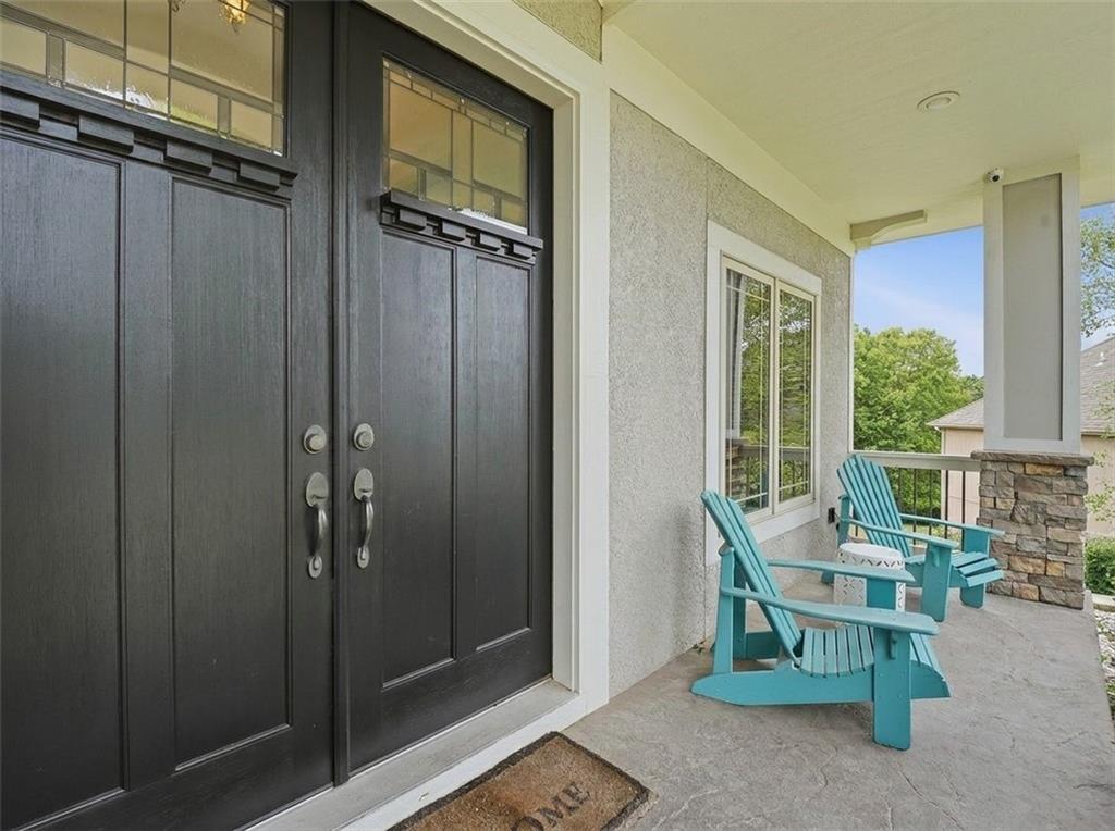 324 Nw Thoreau Circle Property Photo 4