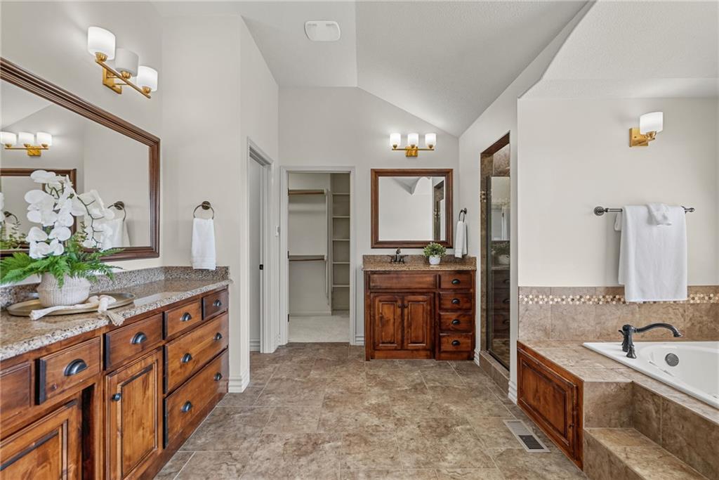 324 Nw Thoreau Circle Property Photo 31