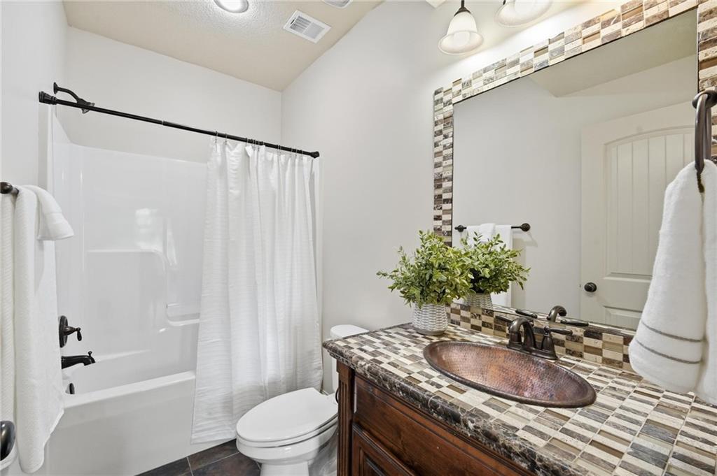 324 Nw Thoreau Circle Property Photo 56