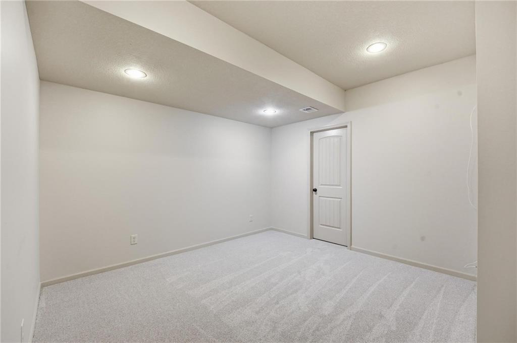 324 Nw Thoreau Circle Property Photo 59
