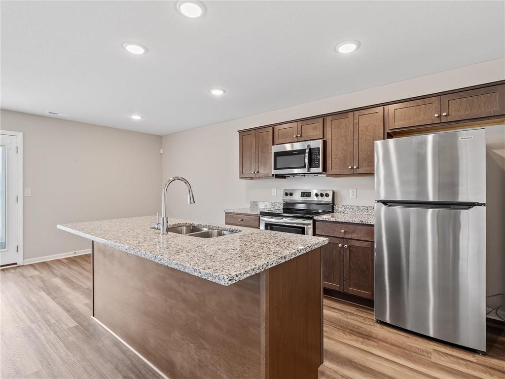 2104 Crestview Place Property Photo 14