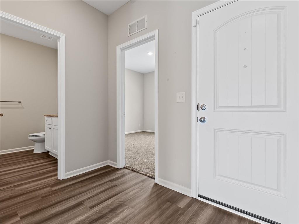 2104 Crestview Place Property Photo 19