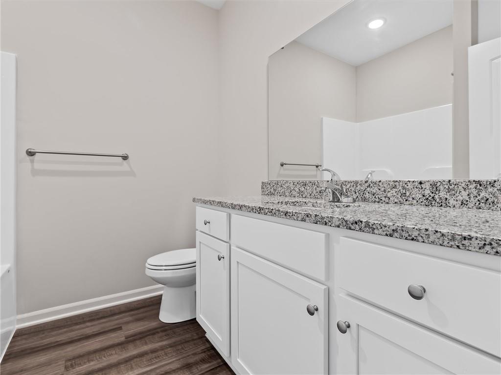 2104 Crestview Place Property Photo 20