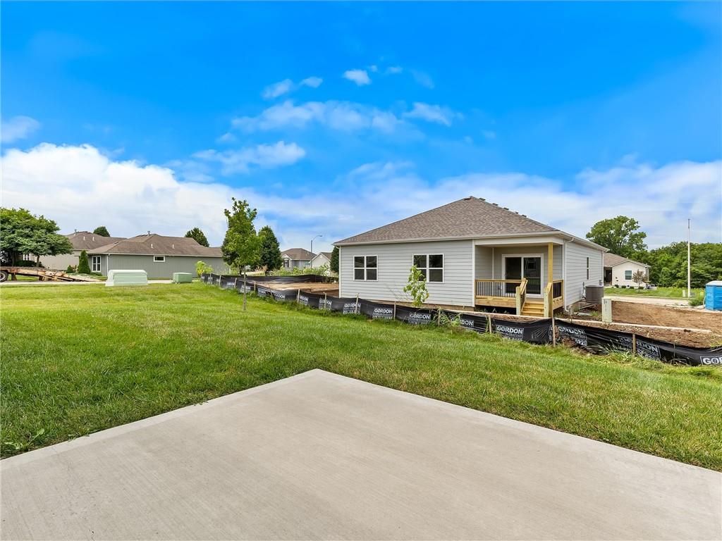 2104 Crestview Place Property Photo 33