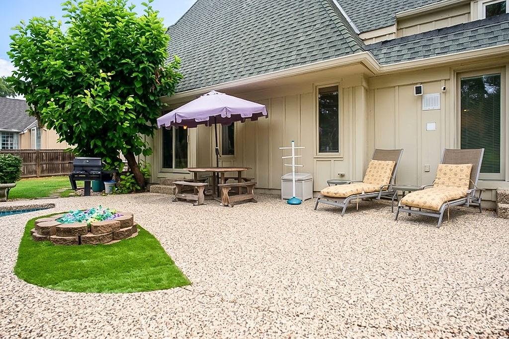 10020 Mackey Circle Property Photo 3