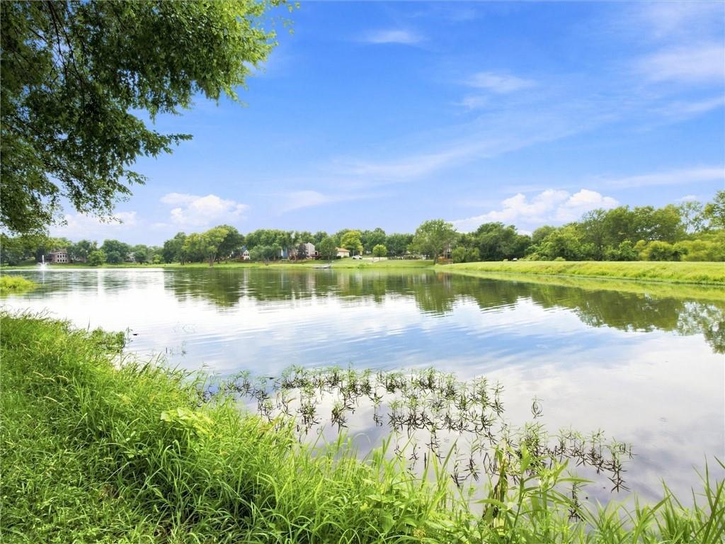 2340 W Trail Drive Property Photo 9