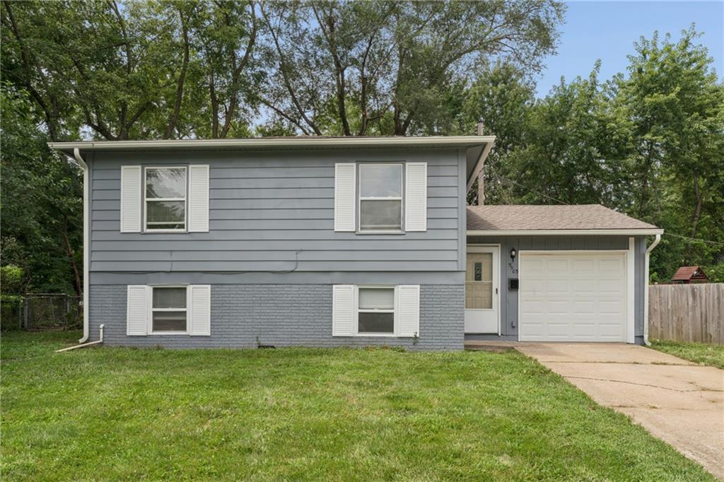 9505 Spring Valley Road Property Photo 2