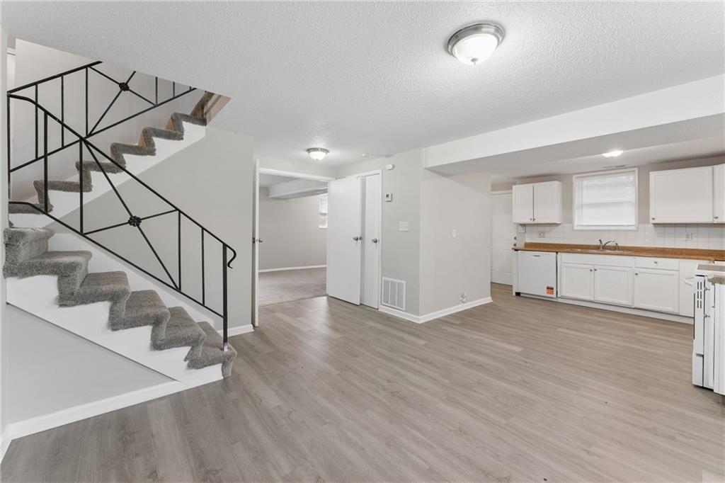 9505 Spring Valley Road Property Photo 18