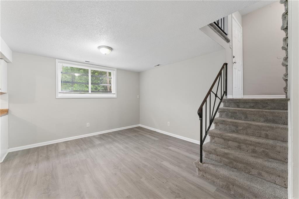9505 Spring Valley Road Property Photo 19