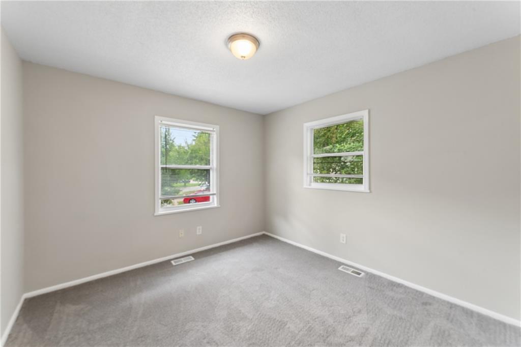 9505 Spring Valley Road Property Photo 26