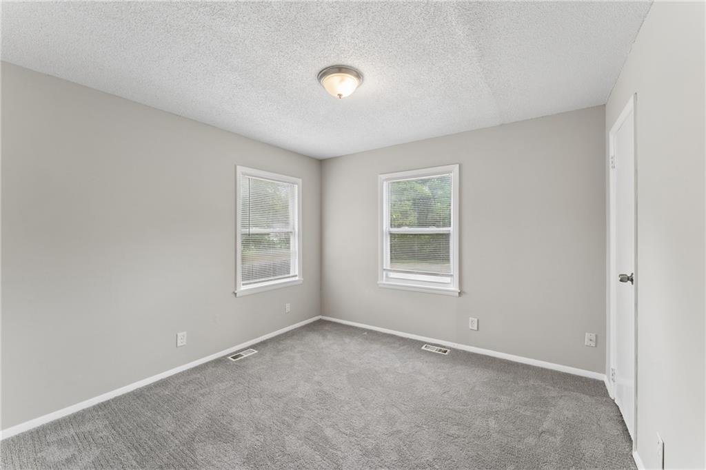 9505 Spring Valley Road Property Photo 29
