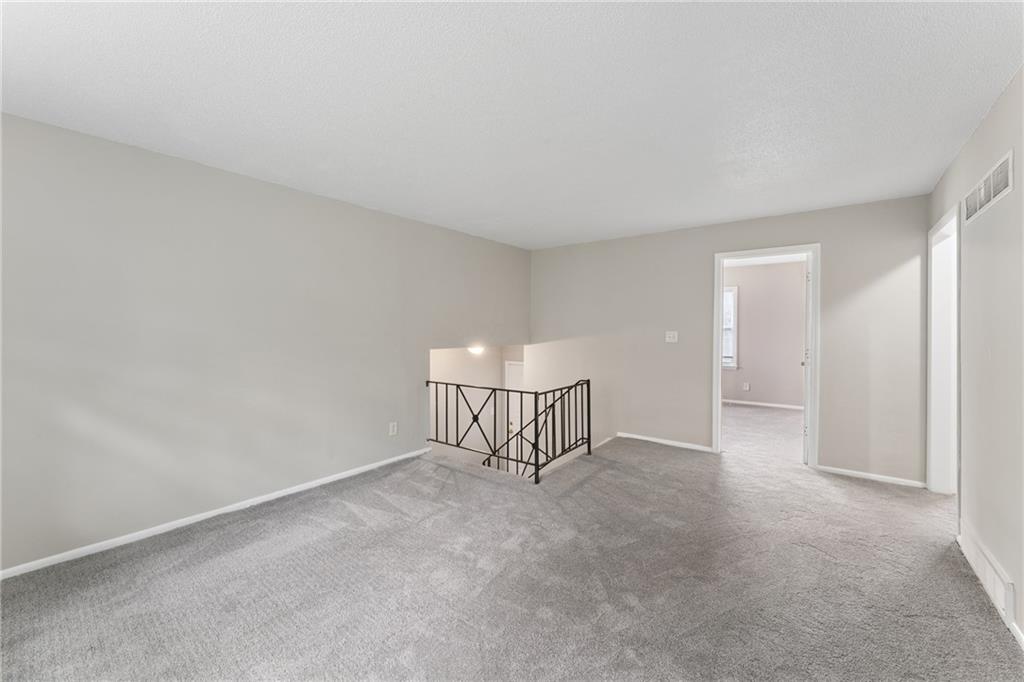 9505 Spring Valley Road Property Photo 31