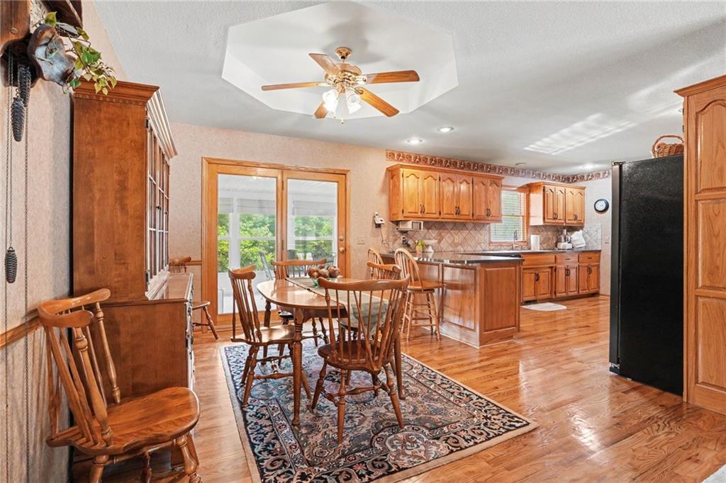 18103 Murphy Road Property Photo 9