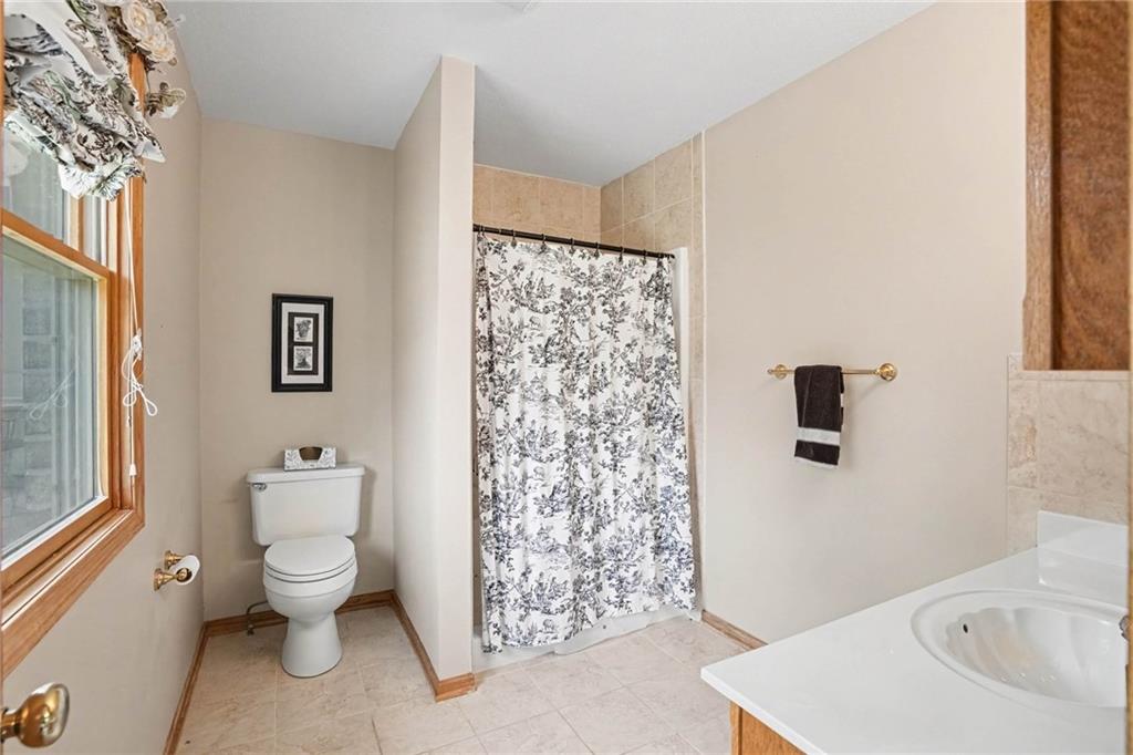 18103 Murphy Road Property Photo 14