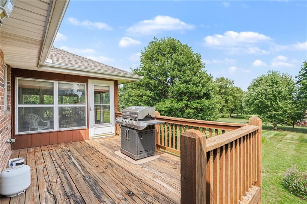 18103 Murphy Road Property Photo 23
