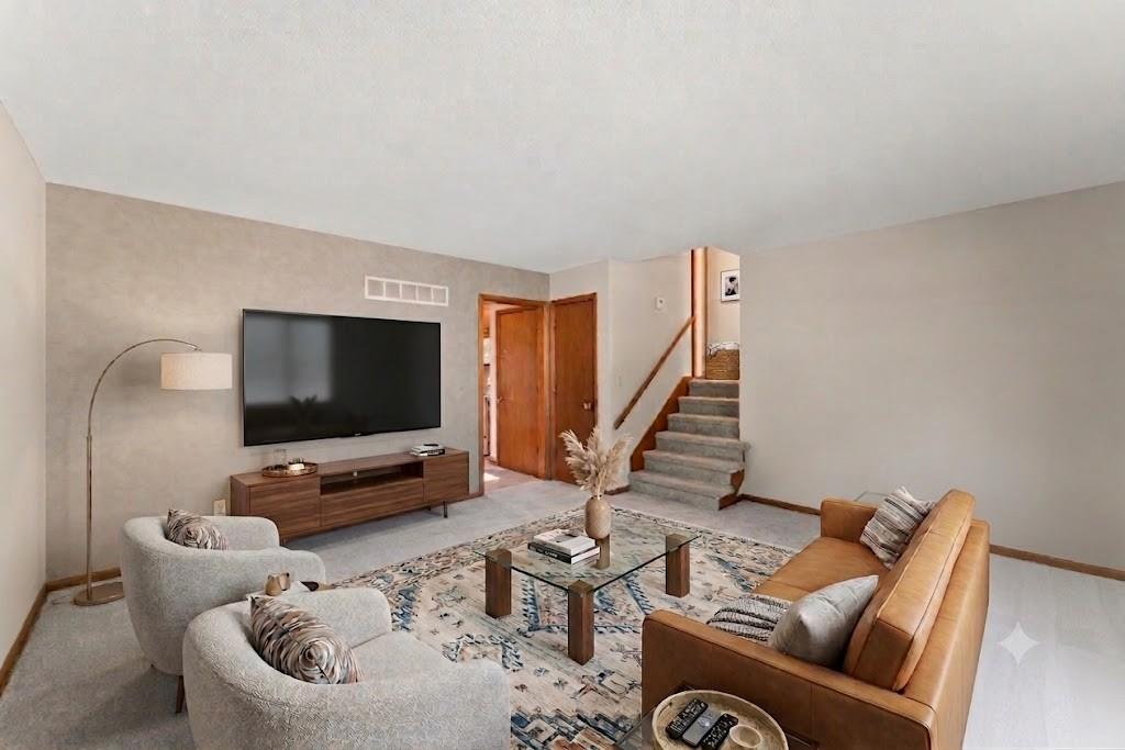 7817 England Drive Property Photo 10