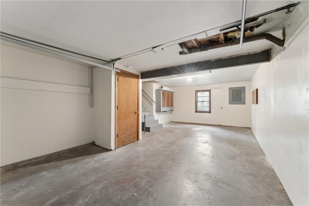 7817 England Drive Property Photo 29