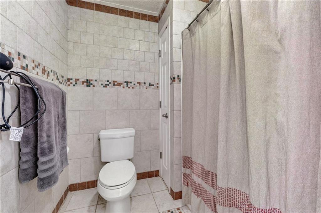 21417 E 50th Terrace Property Photo 42