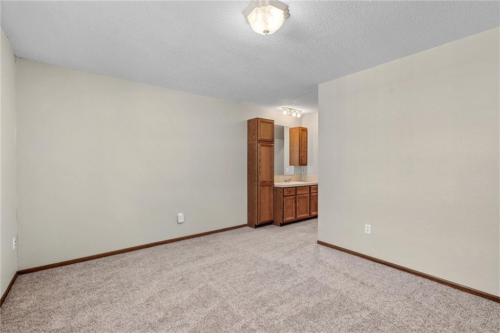 11327 W 77th Terrace Property Photo 23
