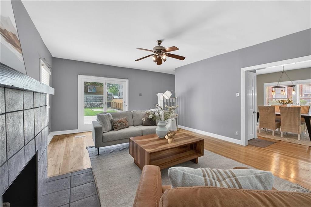 5439 Rockhill Road Property Photo 6