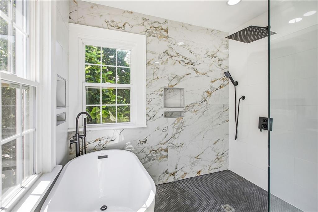 800 Valentine Road Property Photo 15
