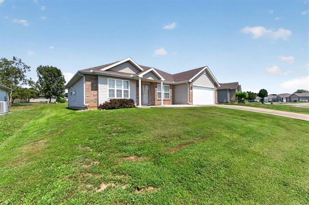1104 Carlisle Drive Property Photo 4