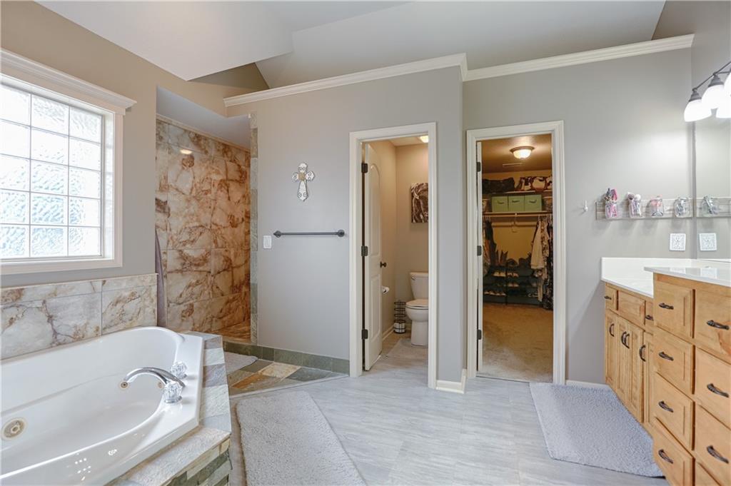 2297 W Cothrell Street Property Photo 19