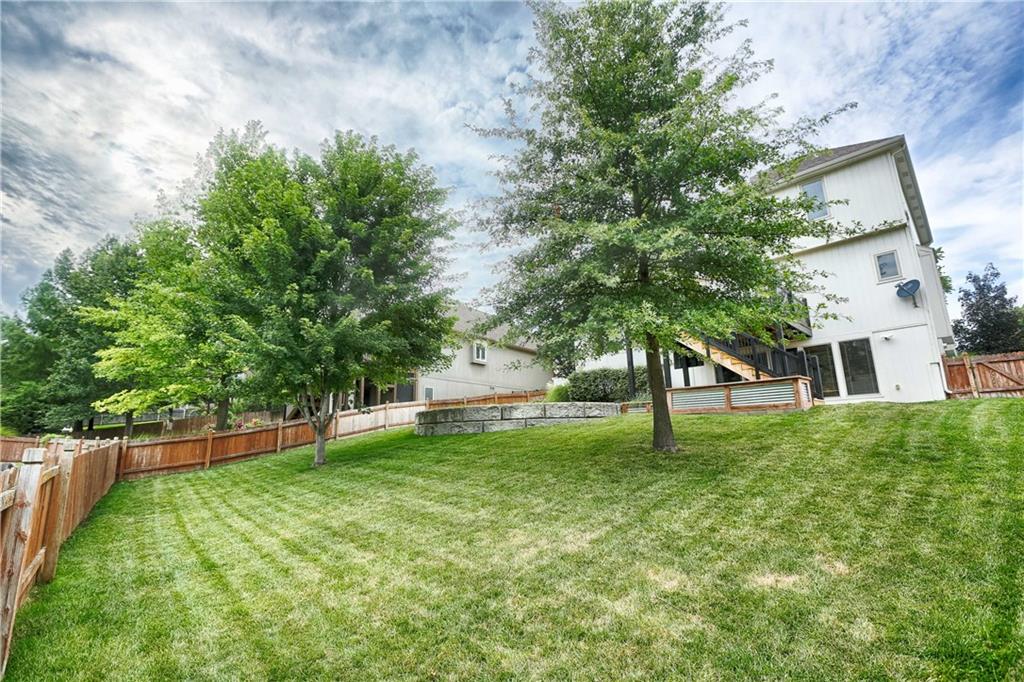 2297 W Cothrell Street Property Photo 39