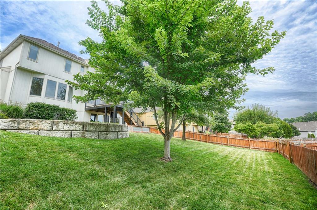 2297 W Cothrell Street Property Photo 40