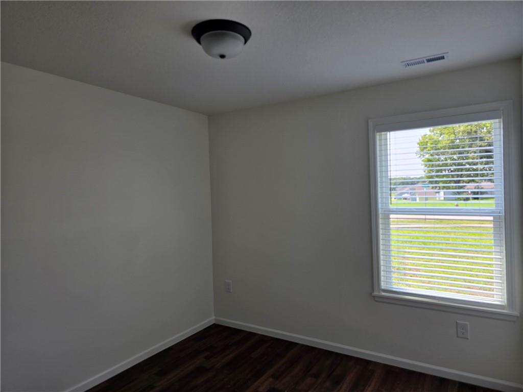 1602 Bluestem Drive Property Photo 11