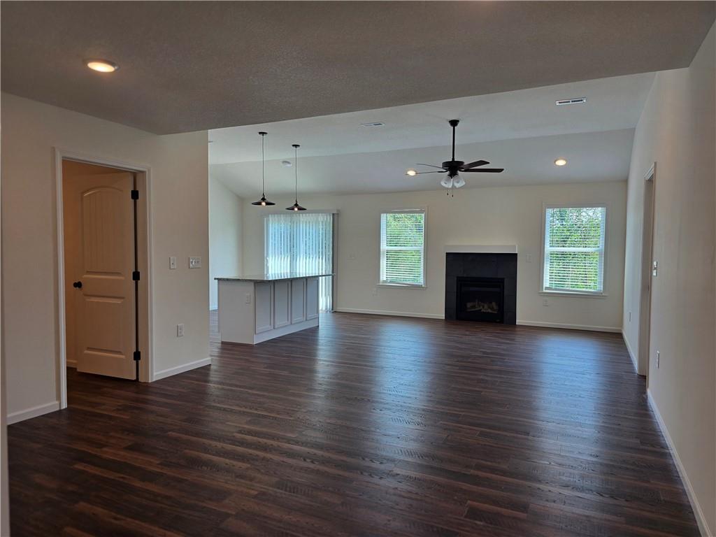1602 Bluestem Drive Property Photo 15