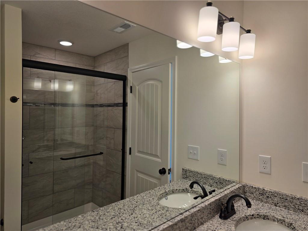 1602 Bluestem Drive Property Photo 27