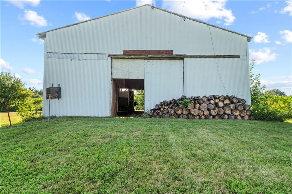 33859 167th Street Property Photo 11