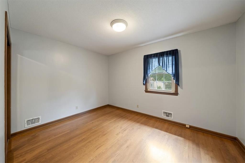 3826 S Summit Ridge Drive Property Photo 15