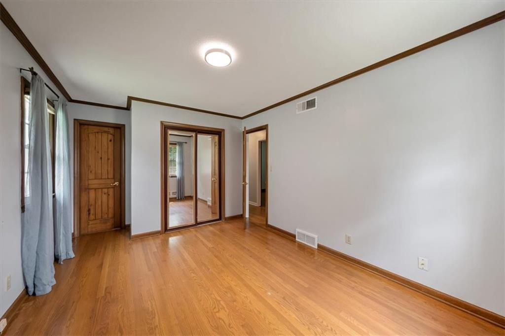 3826 S Summit Ridge Drive Property Photo 17