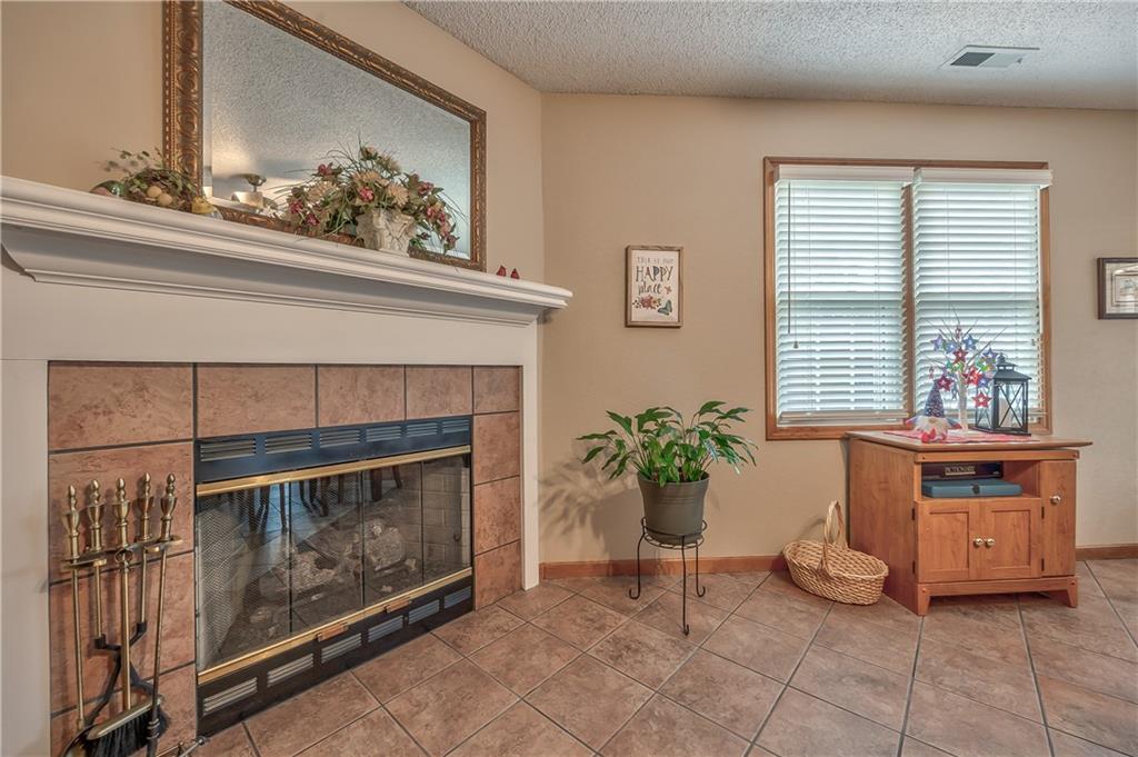 3916 Stetson Drive Property Photo 8