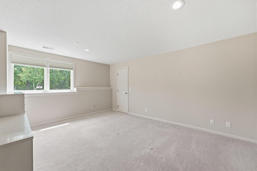 12533 Knox Street Property Photo 38