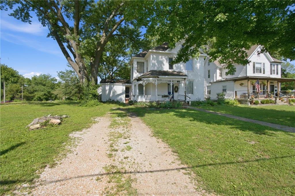 413-415 S Orchard Street Property Photo 37