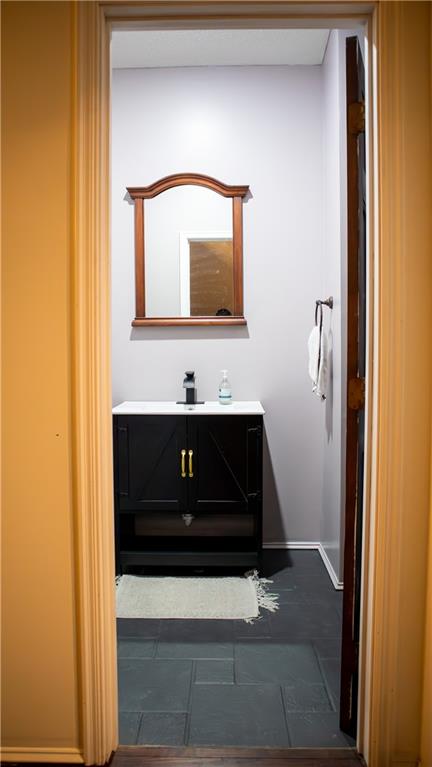7307 Oliver Circle Property Photo 13