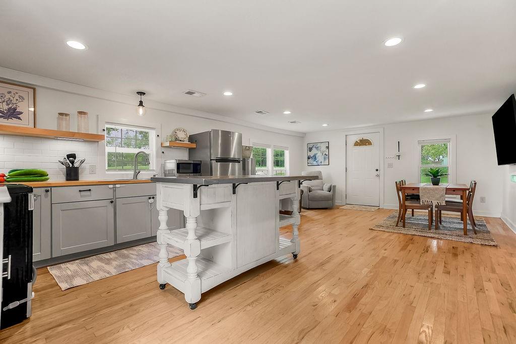 28936 Orchard Road Property Photo 3