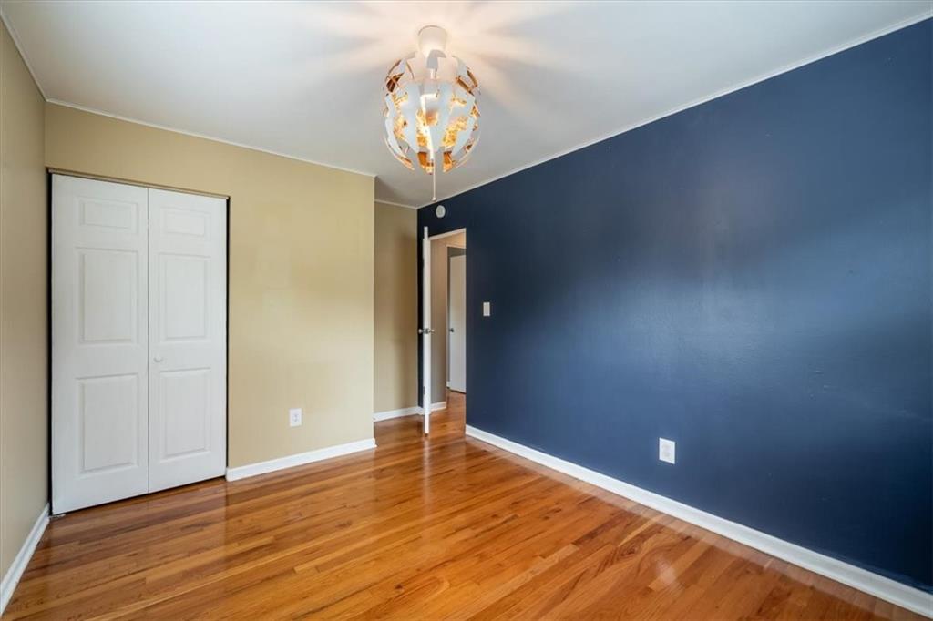 9934 England Drive Property Photo 17