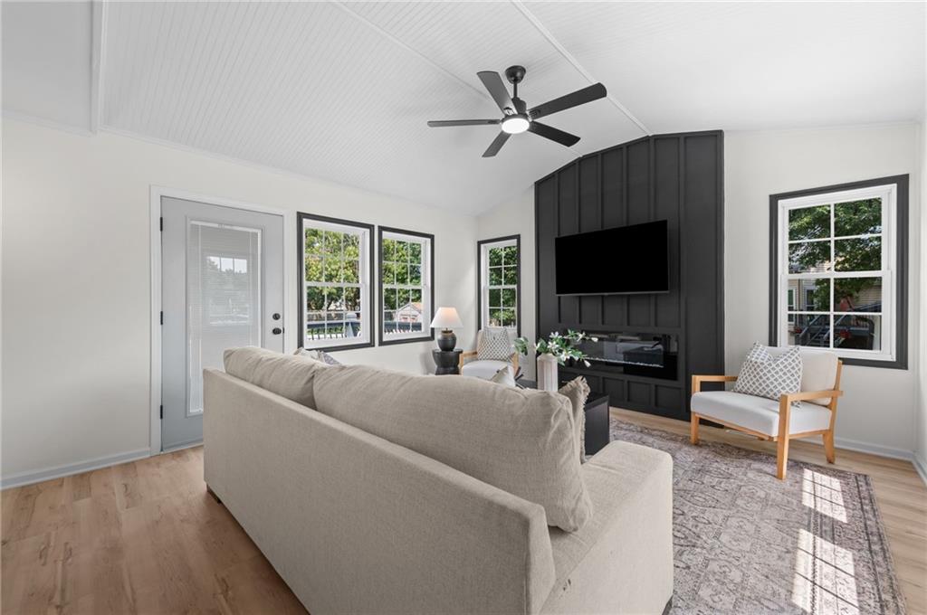 205 Johnston Parkway Property Photo 15