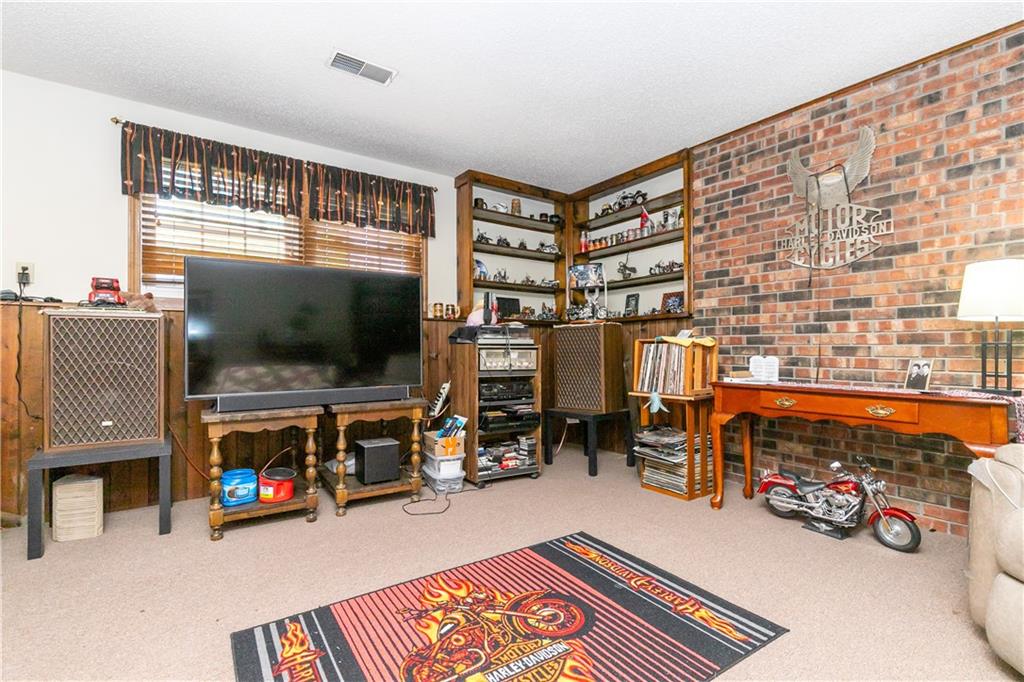 1178 S Delaware Drive Property Photo 33