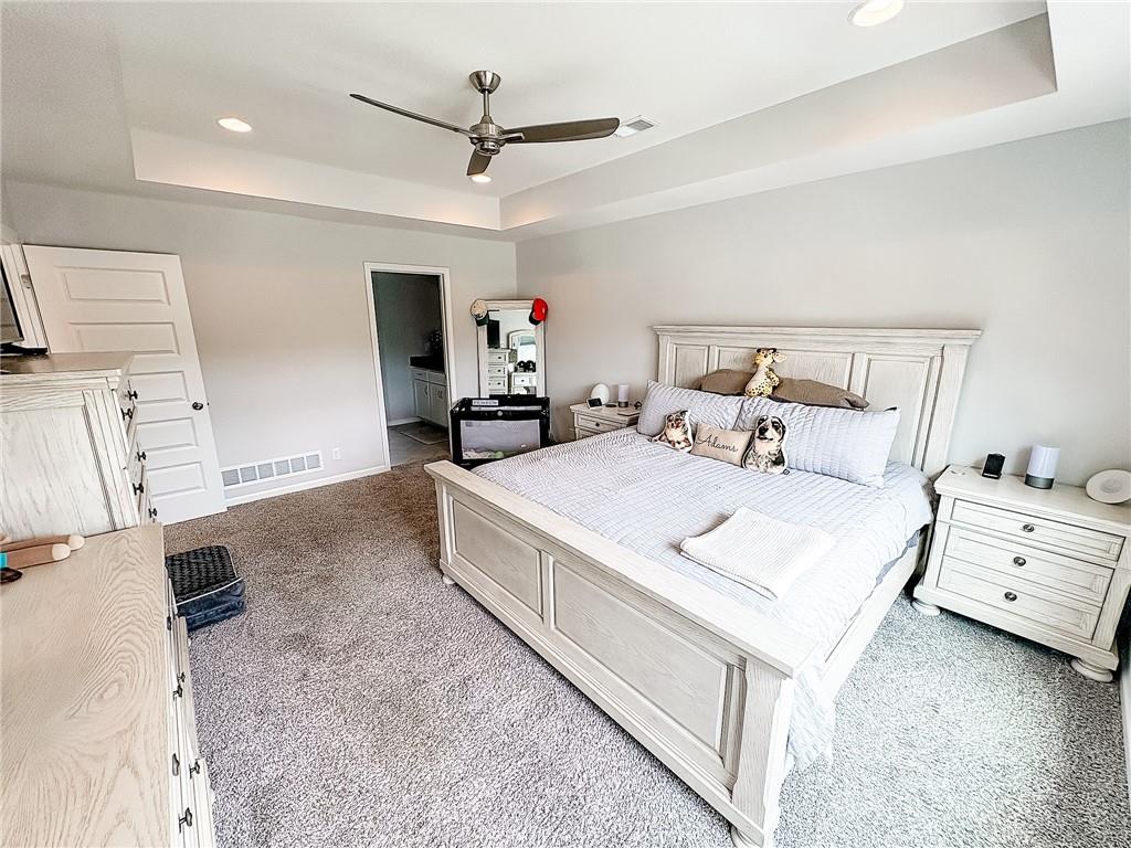 4716 Redwood Street Property Photo 12