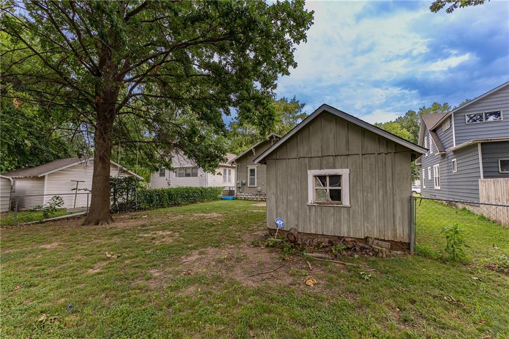529 W Forest Street Property Photo 33