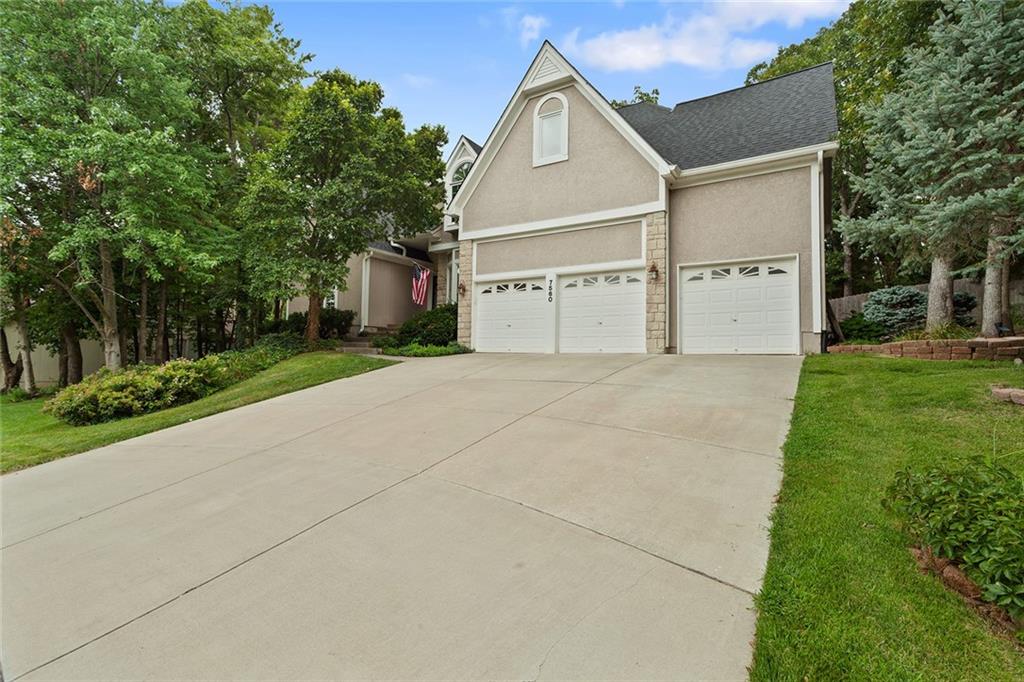 7560 Eicher Drive Property Photo 2